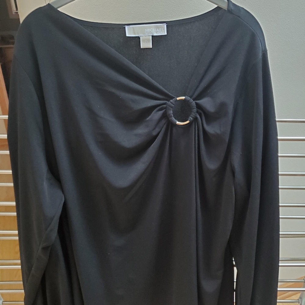 Michael Kors Pull Over top